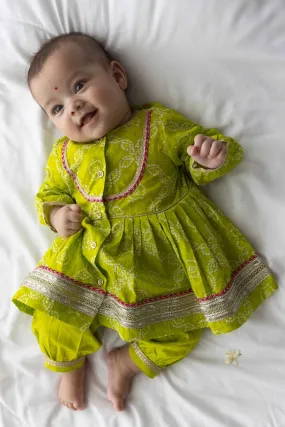 Baby Girl Bandhani Cotton Angrakha Suit Set - Green