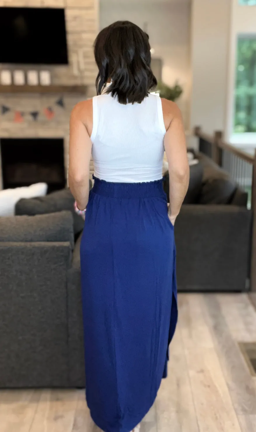 LIGHT NAVY SMOCKED WAIST SIDE SLIT MAXI SKIRT