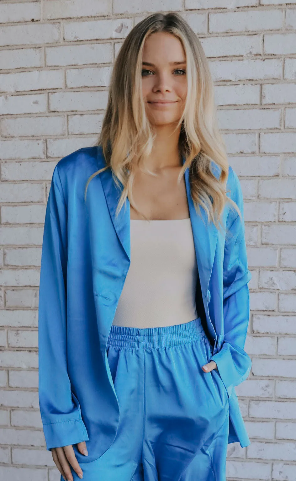 show me your mumu: felix blazer - blue luxe satin