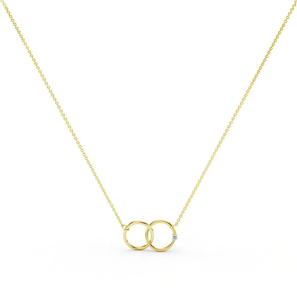 Simple Interlocking Circles Necklace