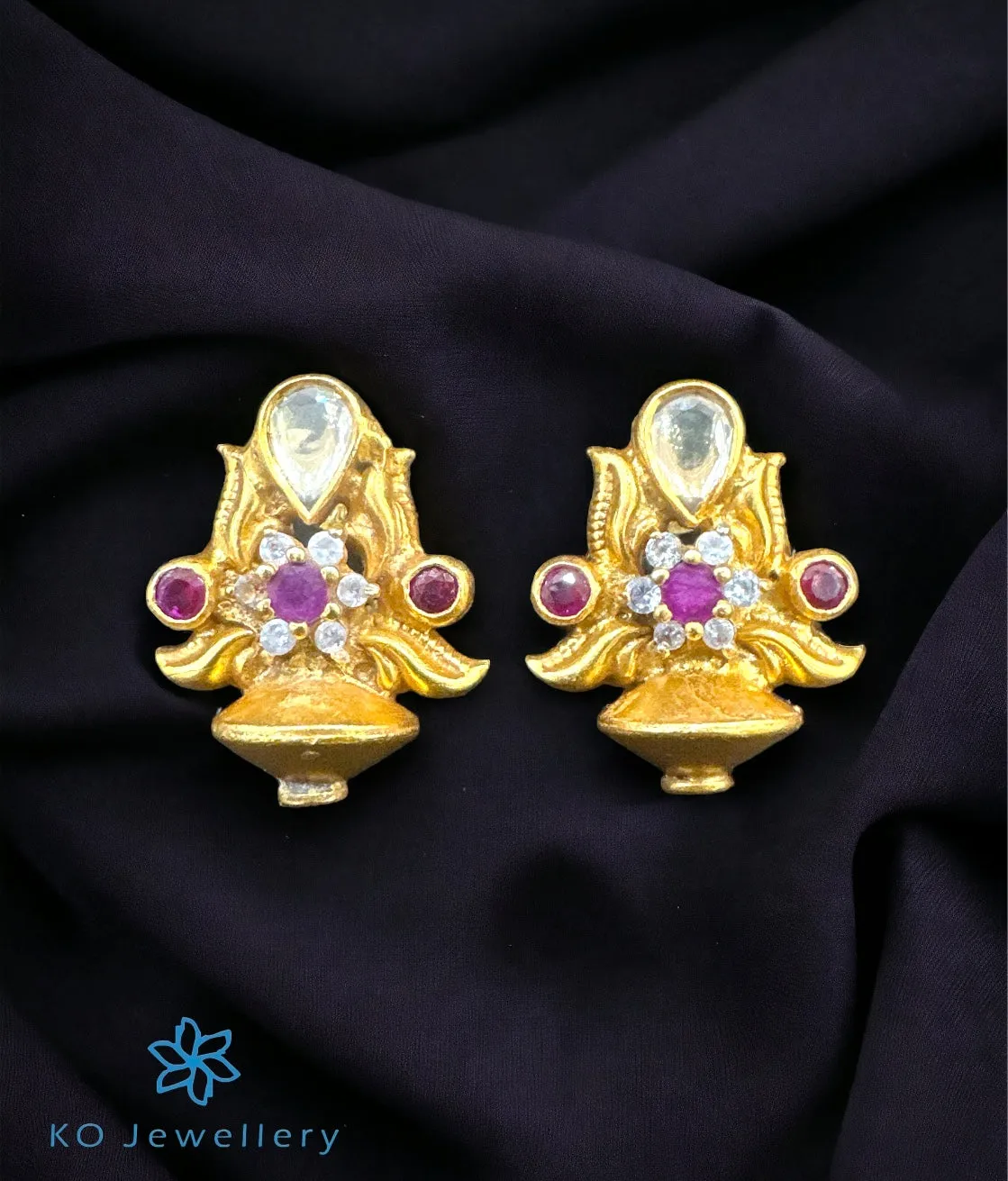 The Silver Kundan Earrings