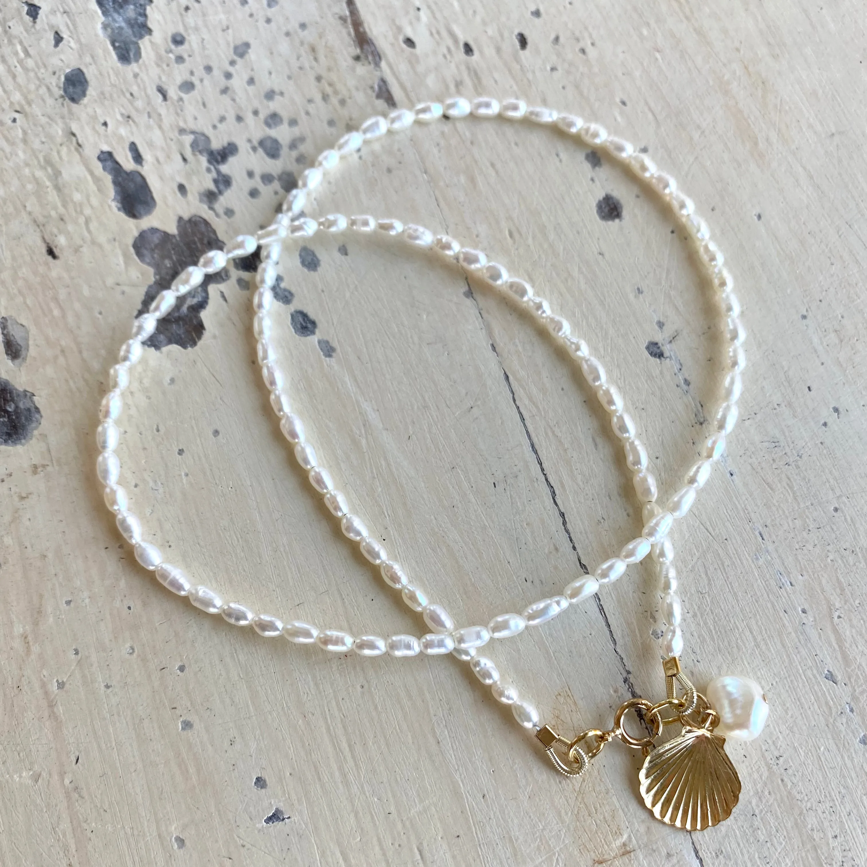 White Mini Rice pearl Necklace with Sea Shell Charm, Gold Filled, 16inches Dainty Pearl Necklace